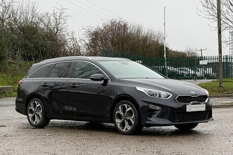 Used 2018 Kia Ceed Sportswagon Estate | £8,995 (A bit pricey) - Image 1/1