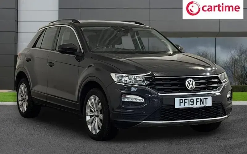 Used VW T-Roc SE 116 HP (85 kW) 2019 SUV