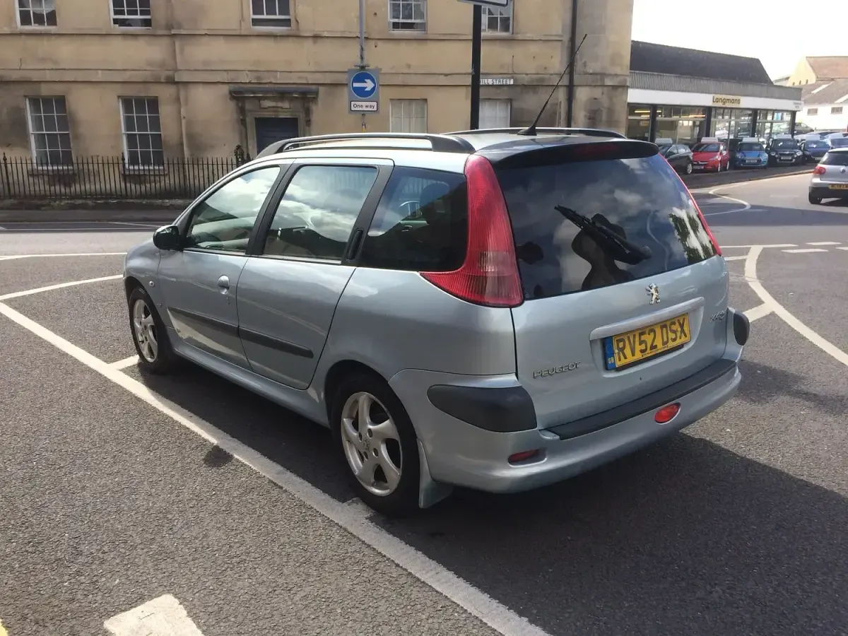 Used Peugeot 206 2002 Silver Estate