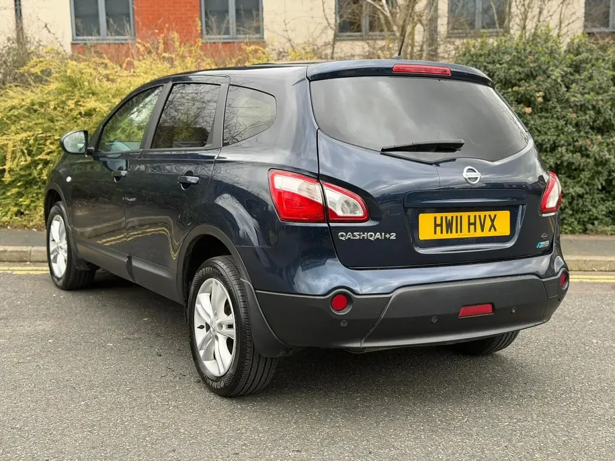 Used Nissan Qashqai +2 Acenta 110 HP (80 kW) 2011 Blue SUV