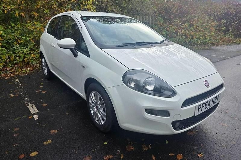 White Used 2014 Fiat Punto Easy Hatchback | £2,995 (Fair price) - Image 1/1