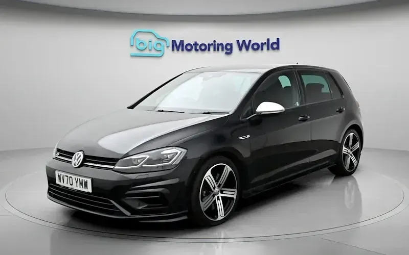Second-hand VW Golf VII R 300 CP (220 kW) 2020 Negru Hatchback
