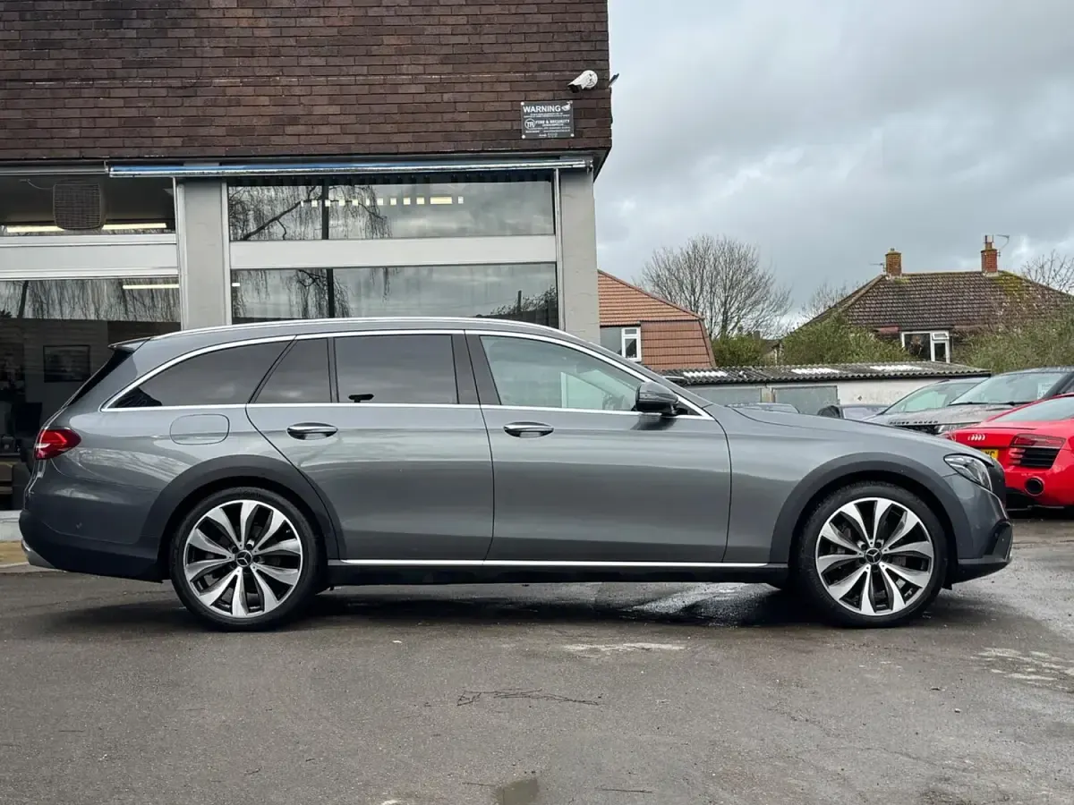 Used Mercedes E350 Edition 258 HP (189 kW) 2018 Grey Estate
