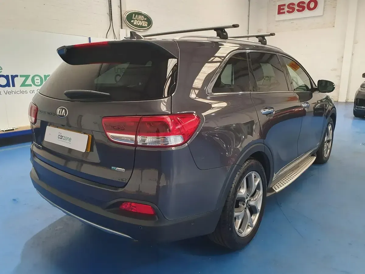 Used Kia Sorento 197 HP (144 kW) 2016 Grey SUV