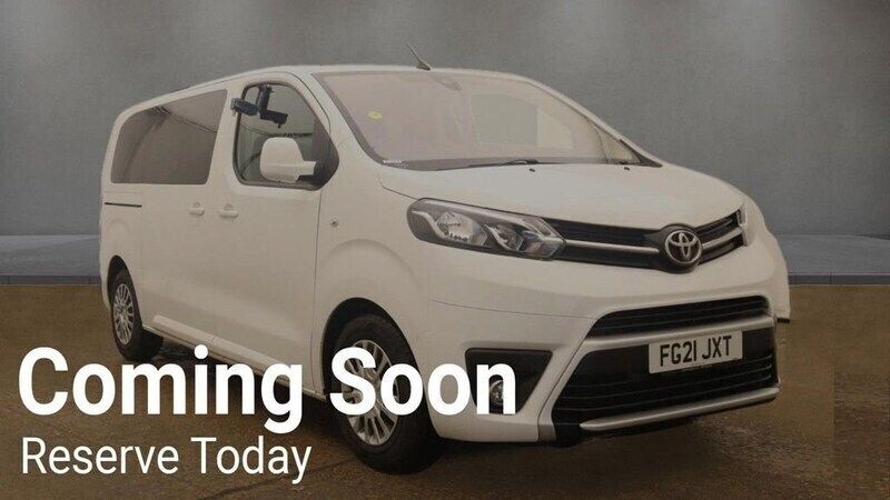 White Used 2021 Toyota Proace Verso City MPV | £14,999 (Good price) - Image 1/4