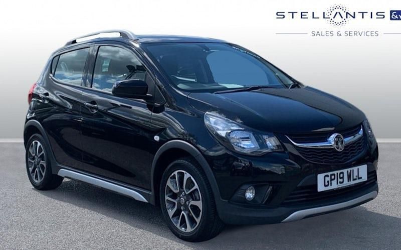 Second-hand Vauxhall Viva Rocks 73 CP (53 kW) 2019 Negru Hatchback