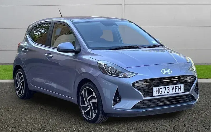 Used Hyundai i10 Premium 84 HP (61 kW) 2024 Hatchback