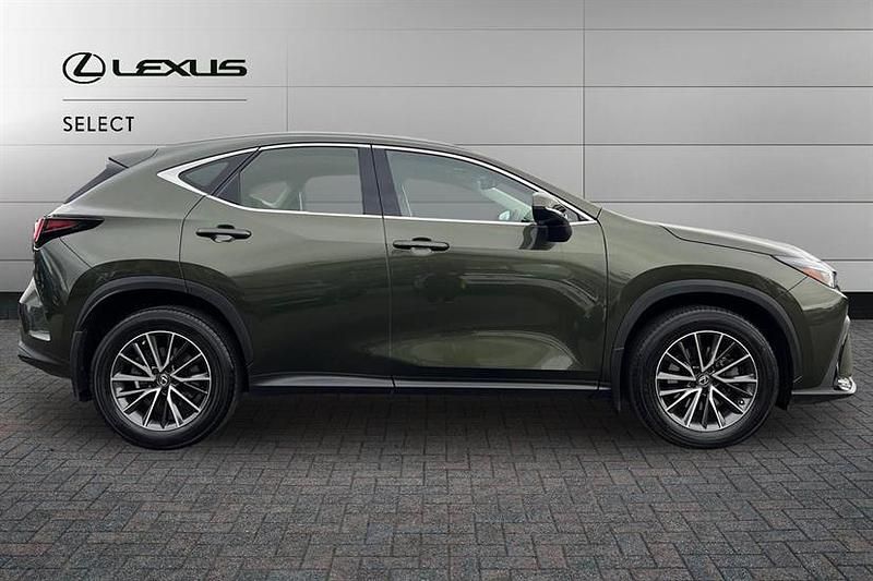 Used Lexus NX350h 242 HP (177 kW) 2022 Green SUV