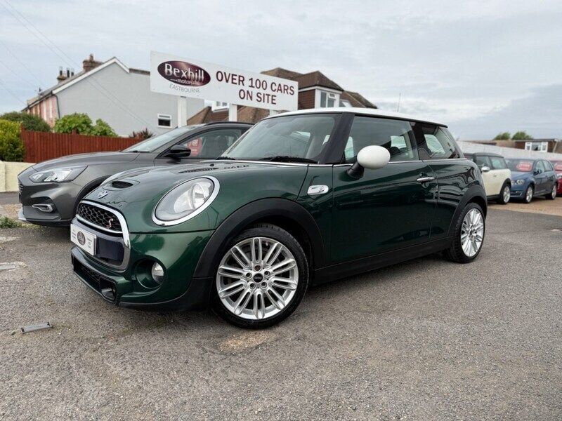 Green Used 2014 Mini Cooper S Chili Hatchback | £8,499 (Fair price) - Image 1/4