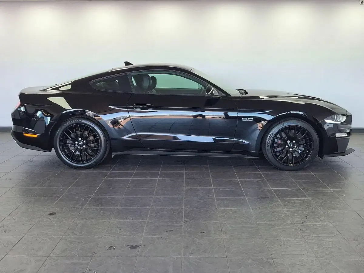 Used Ford Mustang GT Fastback 2021 Black Coupe