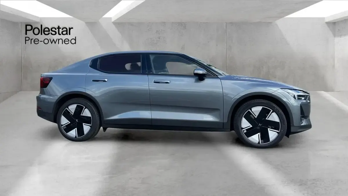 Ny Polestar 2 219 kW (299 HK) 2026 Grå Halvkombi