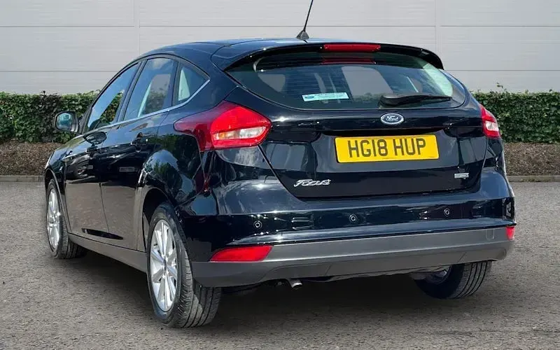 Used Ford Focus Titanium 125 HP (91 kW) 2017 Black Hatchback