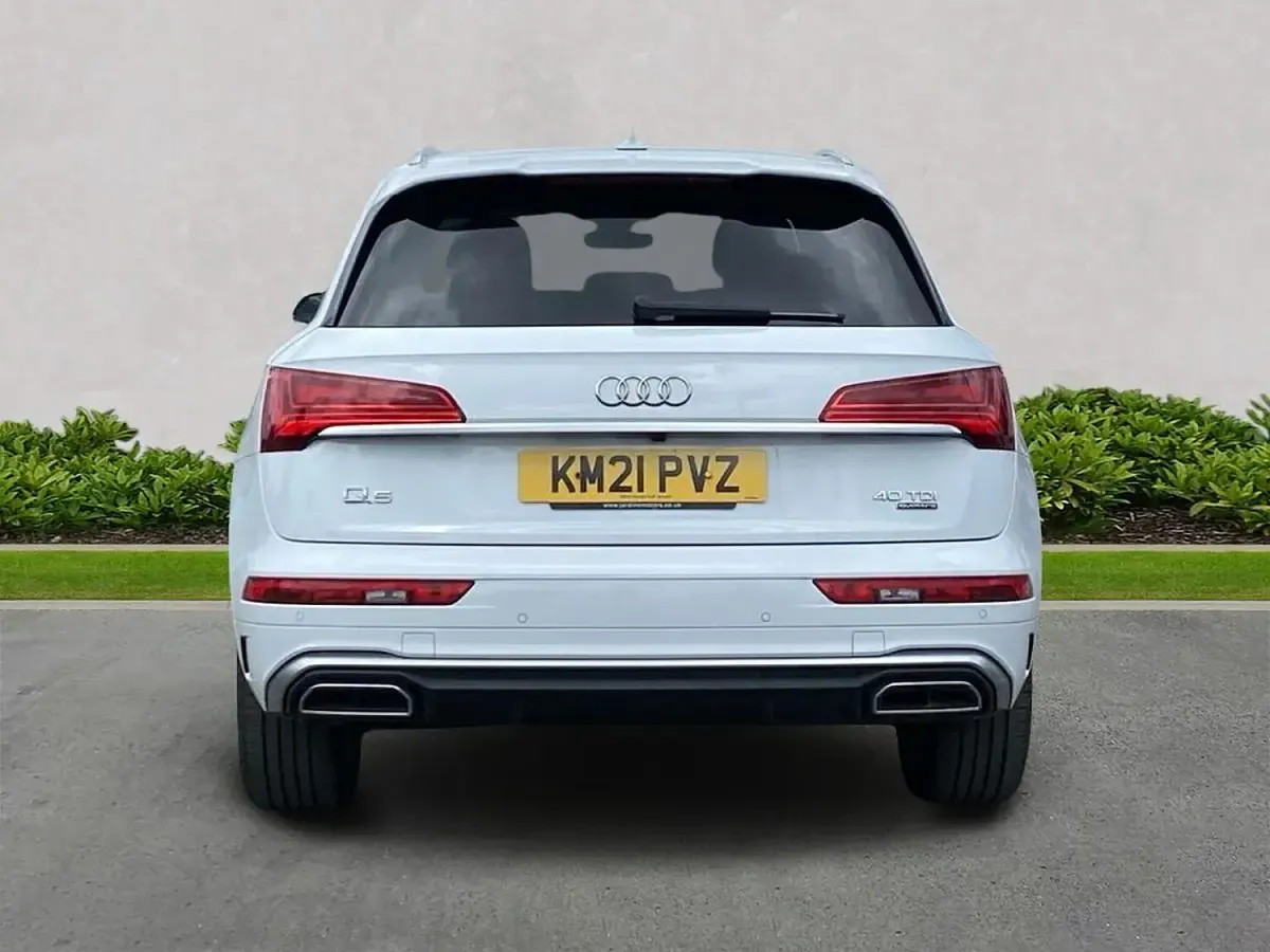 Used Audi Q5 S-Line 204 HP (150 kW) 2021 White SUV