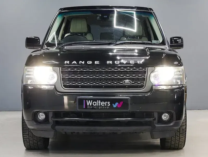 Used Land Rover Range Rover Vogue 313 HP (230 kW) 2011 SUV