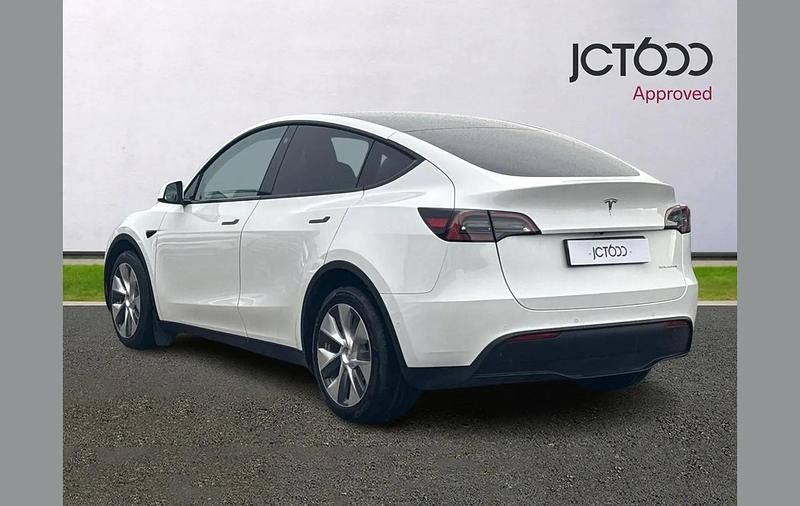 Used Tesla Model Y Long Range AWD 378 kW (514 HP) 2022 White SUV