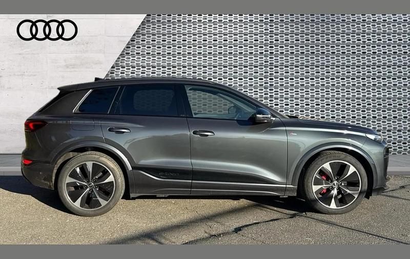 Used Audi Q6 e-tron Advanced 185 kW (252 HP) 2025 Grey SUV