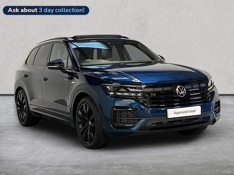 Blue Used 2022 VW Touareg Black Edition SUV | £46,426 (A bit pricey) - Image 1/4