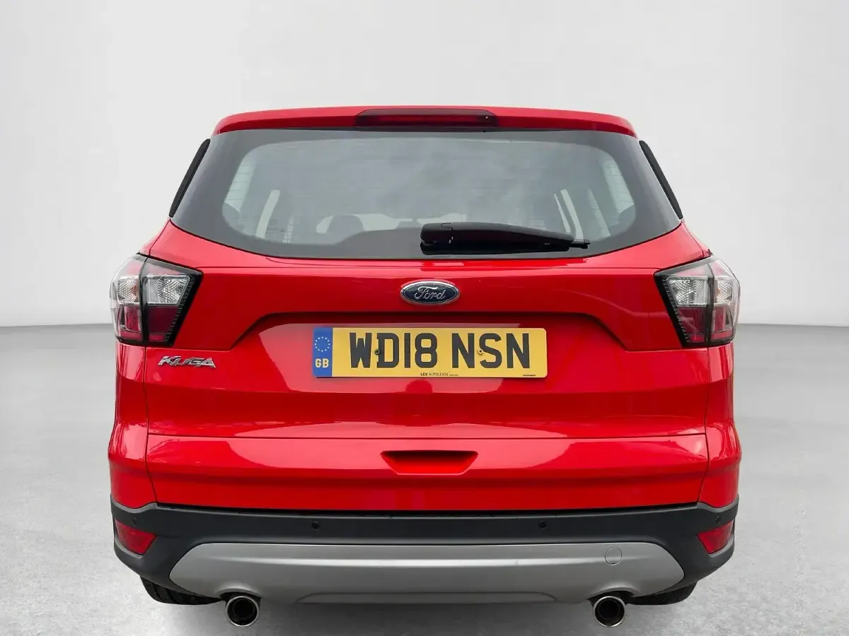Used Ford Kuga Zetec 150 HP (110 kW) 2018 Red SUV