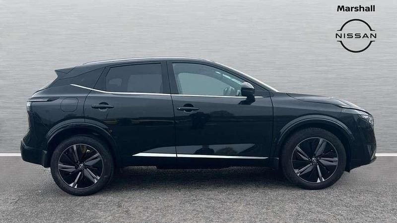 Used Nissan Qashqai Tekna 140 HP (102 kW) 2025 Black SUV