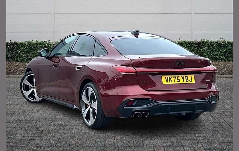 Used Audi A5 Comfort 204 HP (150 kW) 2025 Red Sedan
