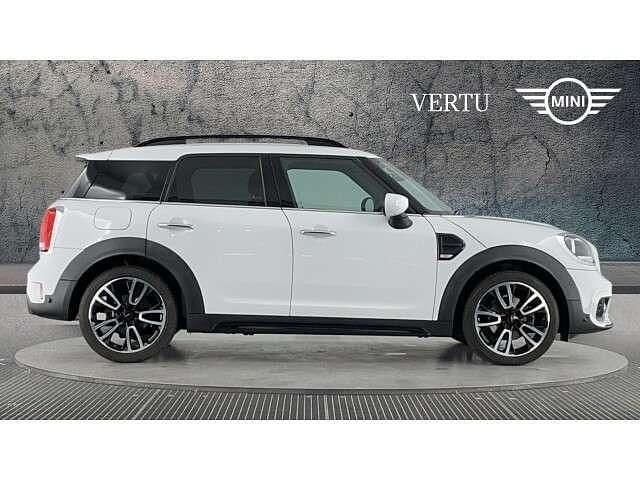 Used Mini Cooper Countryman Sport 136 HP (100 kW) 2020 White SUV