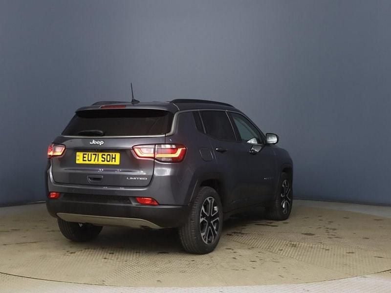 Used Jeep Compass Limited 130 HP (95 kW) 2022 Grey SUV