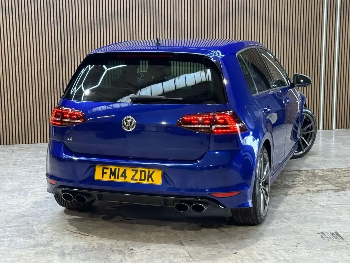 Used VW Golf VII R 295 HP (216 kW) 2014 Blue Hatchback