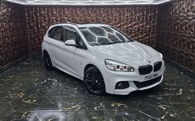 Used BMW 225 M Sport 231 HP (169 kW) 2015 White Hatchback