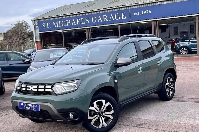 Green Used 2024 Dacia Duster Journey SUV | £15,895 (Fair price) - Image 1/1