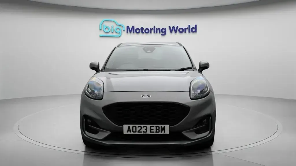 Second-hand Ford Puma ST-Line X 125 CP (91 kW) 2023 Argintiu SUV