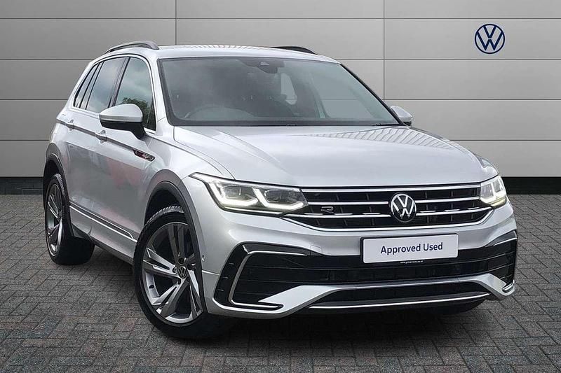 Silver Used 2024 VW Tiguan R-line Edition SUV | £29,943 (Fair price) - Image 1/4