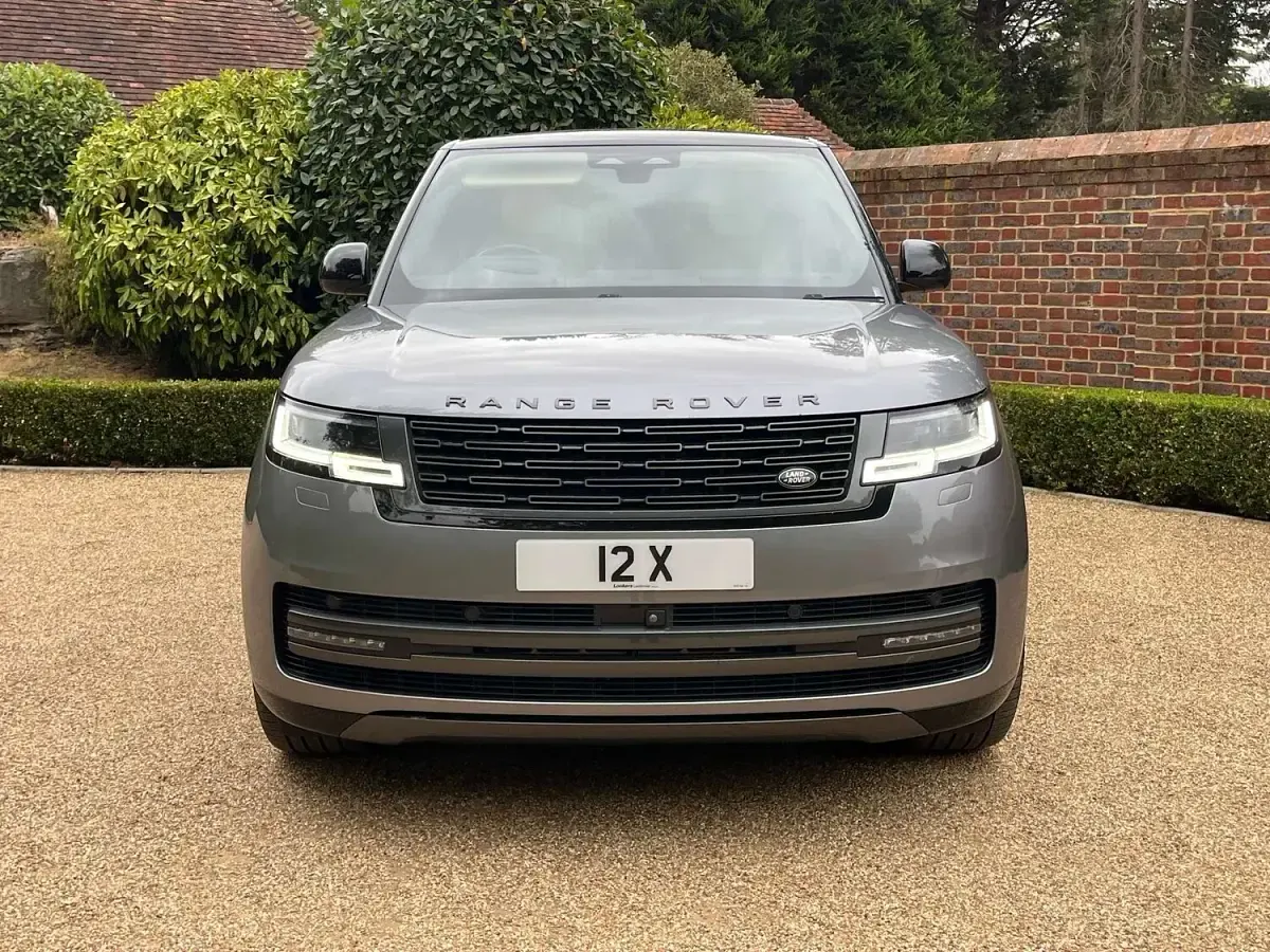 Used Land Rover Range Rover Vogue 345 HP (253 kW) 2022 Grey SUV