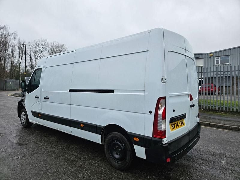 Used Renault Master 2024 White MPV