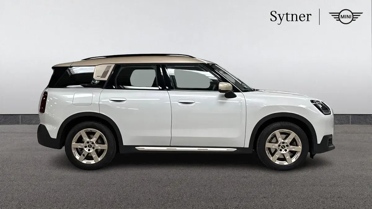 Used Mini Countryman 215 HP (158 kW) 2024 White SUV