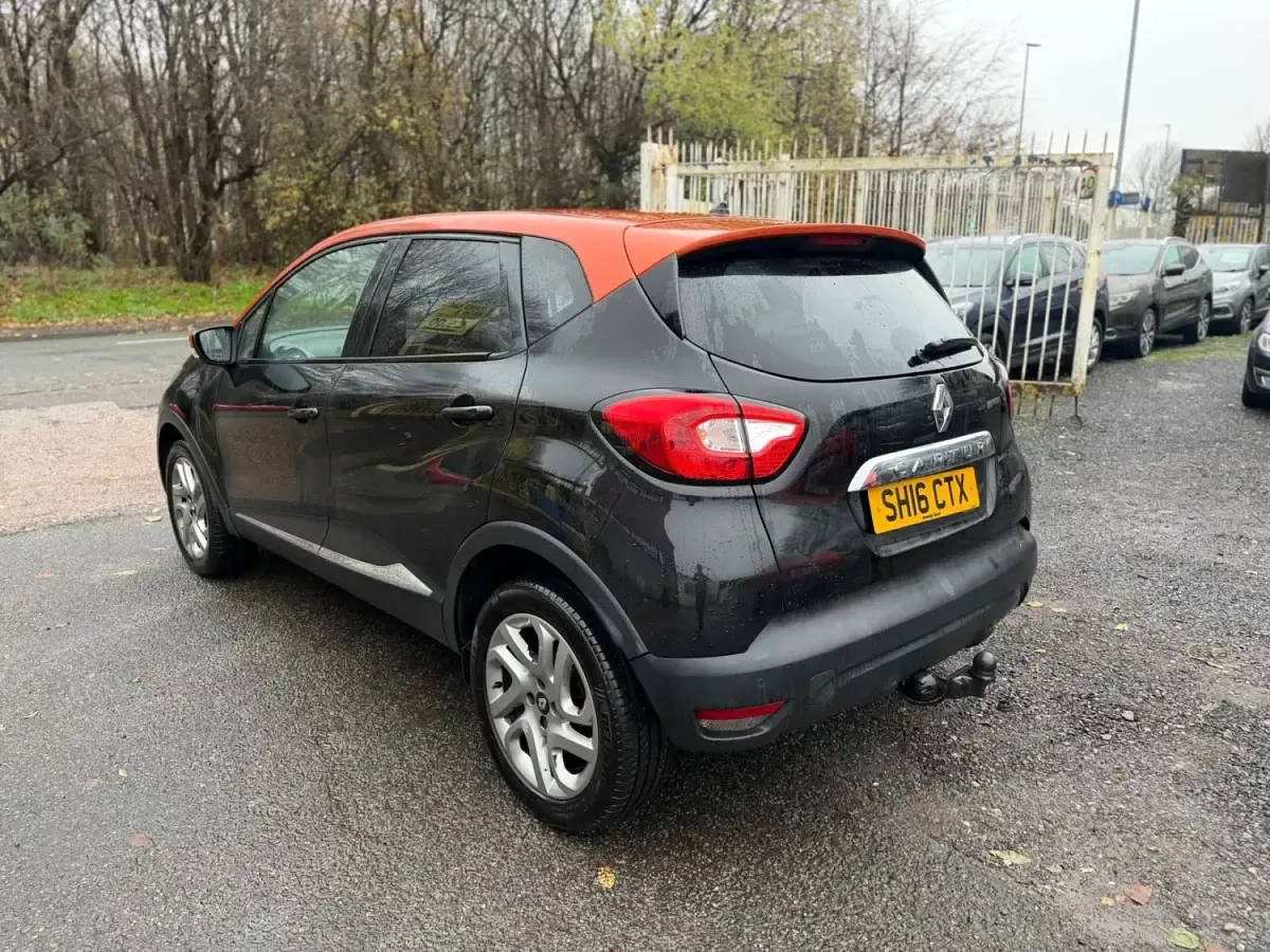 Usado Renault Captur Dynamique 2016 Negro SUV
