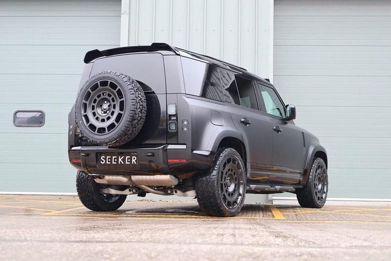 New Land Rover Defender HSE Dynamic 2026 Black SUV