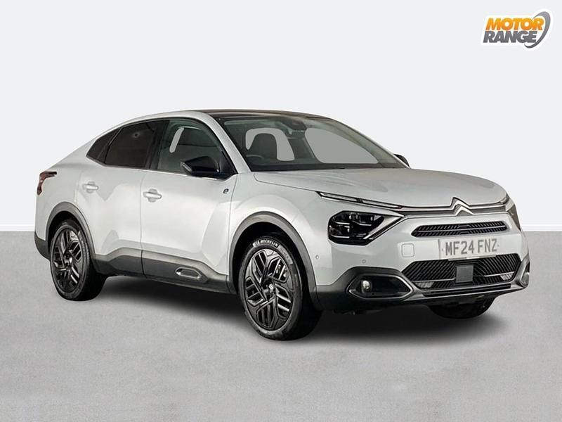Usado Citroën e-C4 100 kW (136 HP) 2024 Branco Sedan