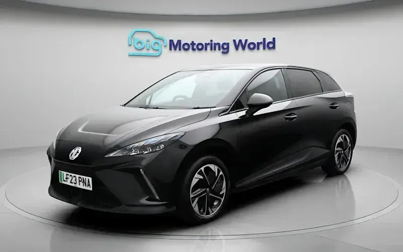 Usado MG MG4 EV Trophy 150 kW (204 HP) 2025 Citadino