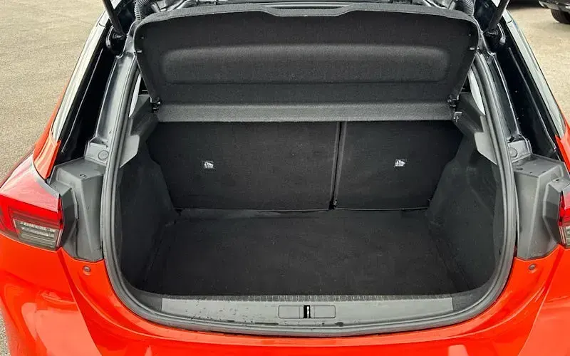 Used Vauxhall Corsa-e Elite 100 kW (136 HP) 2020 Hatchback