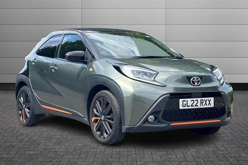 Cardamom green with black Used 2022 Toyota Aygo Edition Hatchback | £16,850 (Fair price) - Image 1/4