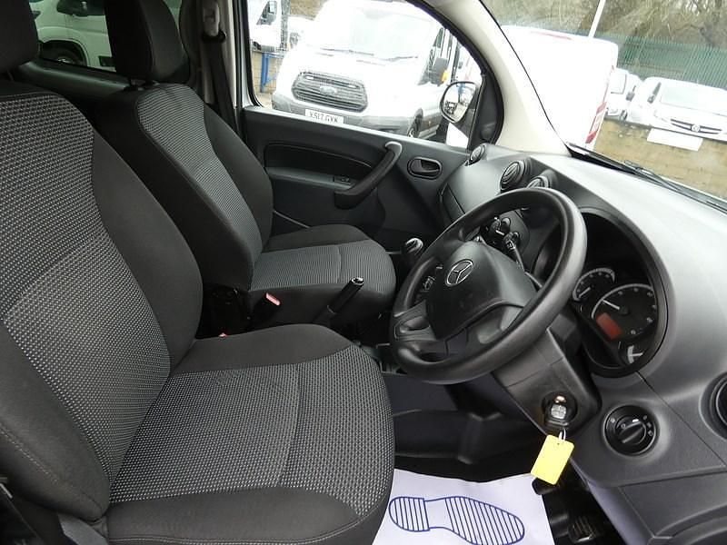 Begagnad Mercedes Citan 111 2018 Silver Cab