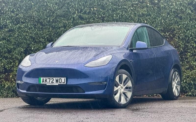 Used Tesla Model Y Long Range AWD 286 kW (389 HP) 2025 SUV