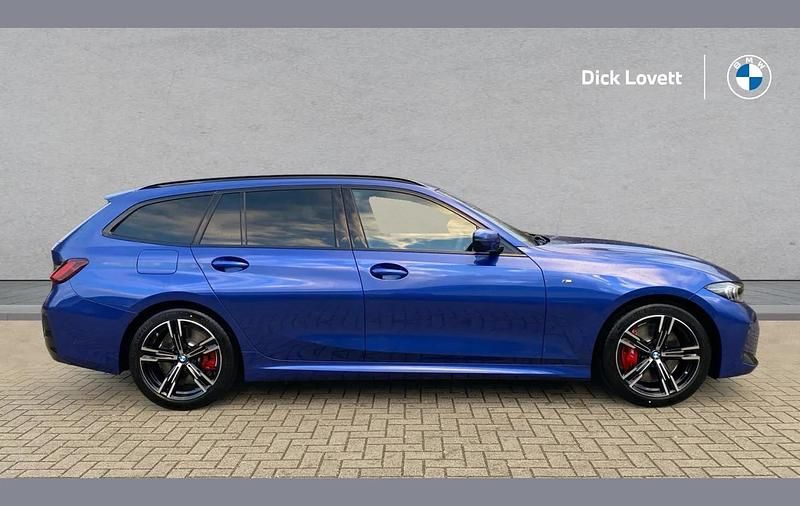 Used BMW 320 M Sport 180 HP (132 kW) 2025 Blue Estate