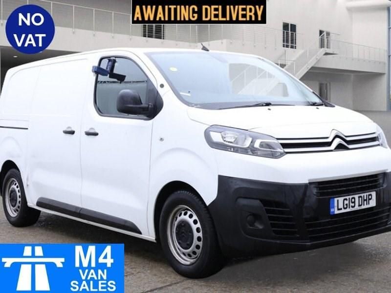 White Used 2019 Citroën Dispatch MPV | £12,995 (Fair price) - Image 1/4
