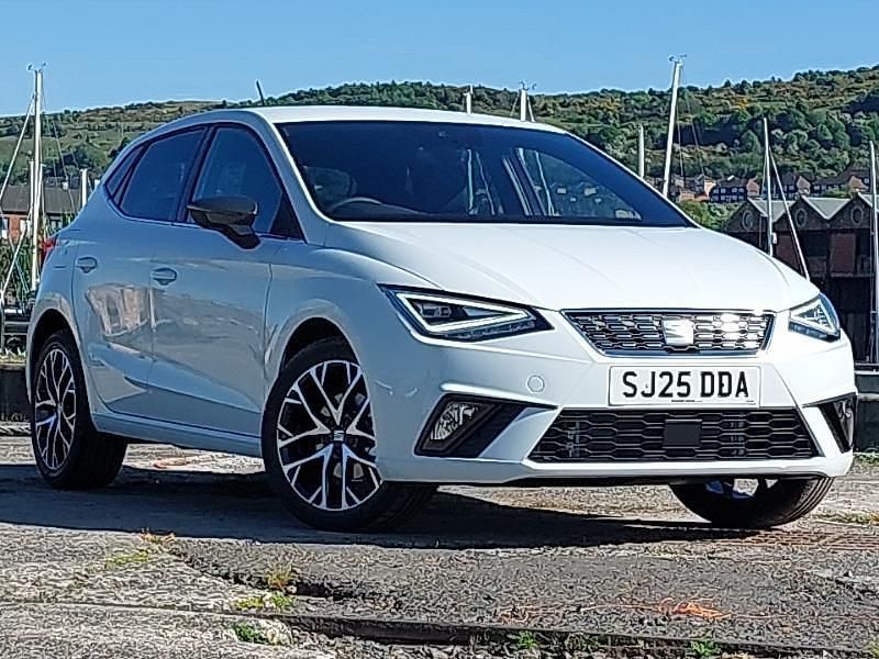 White New 2025 Seat Ibiza XCELLENCE Hatchback | £18,998 (Good price) - Image 1/4