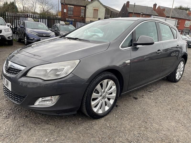 Used Vauxhall Astra 2011 Grey Hatchback