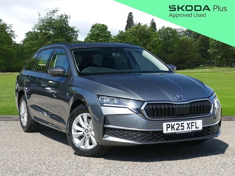 Grey Used 2025 Skoda Octavia SE Technology Estate | £27,695 (Expensive) - Image 1/4