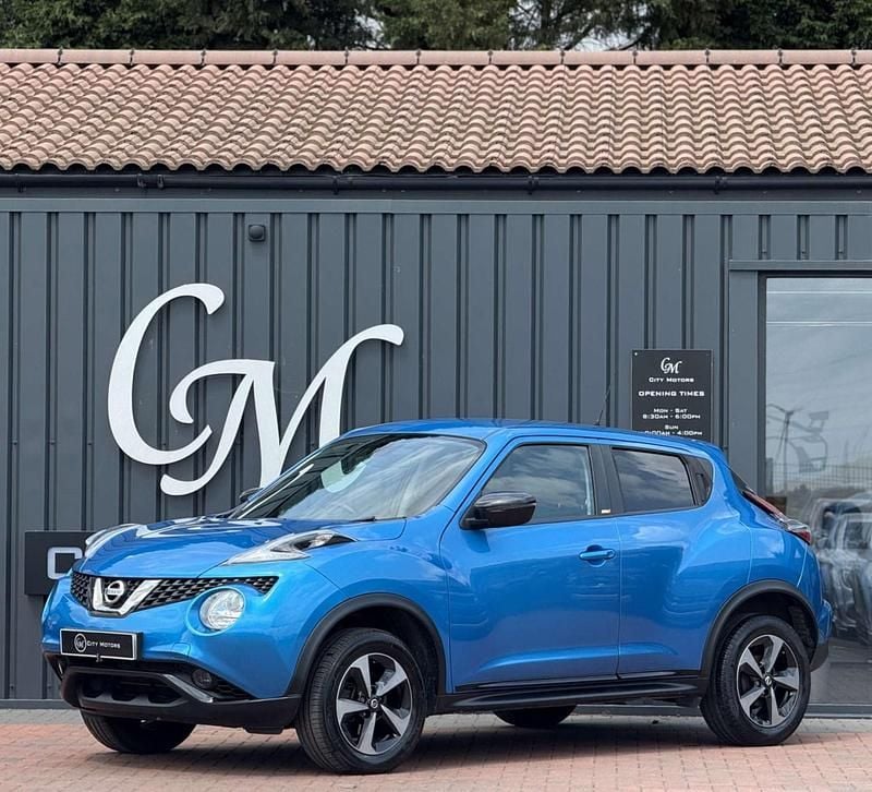 Blue Used 2018 Nissan Juke SUV | £7,990 (Fair price) - Image 1/4