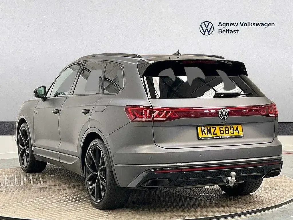 Used VW Touareg 462 HP (339 kW) 2025 SUV