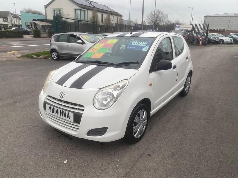 Gebraucht Suzuki Alto 68 PS (50 kW) 2014 Weiß Kleinwagen
